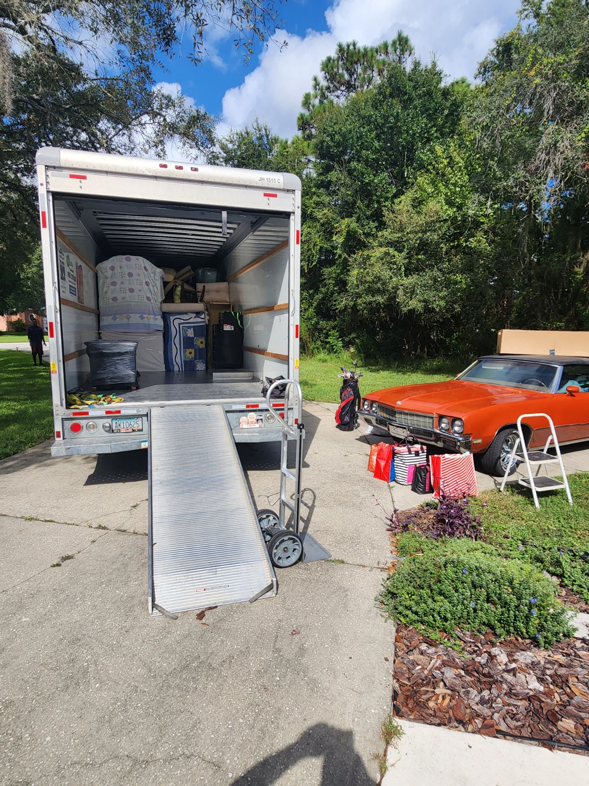 local moving services in Tampa FL